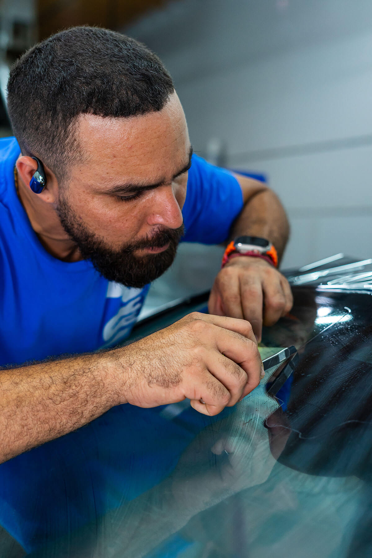 Side-by-side comparison of Polar Tint Nano Ceramic versus dyed film on a Parker vehicle